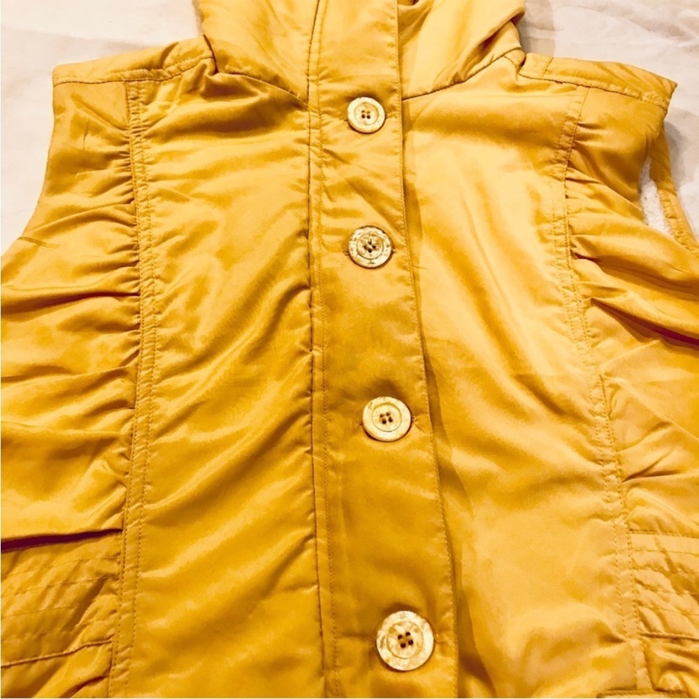 ❤️MiFresia - Bright Yellow Nylon Shearling Puffer Vest - XL - Picture 4 of 7